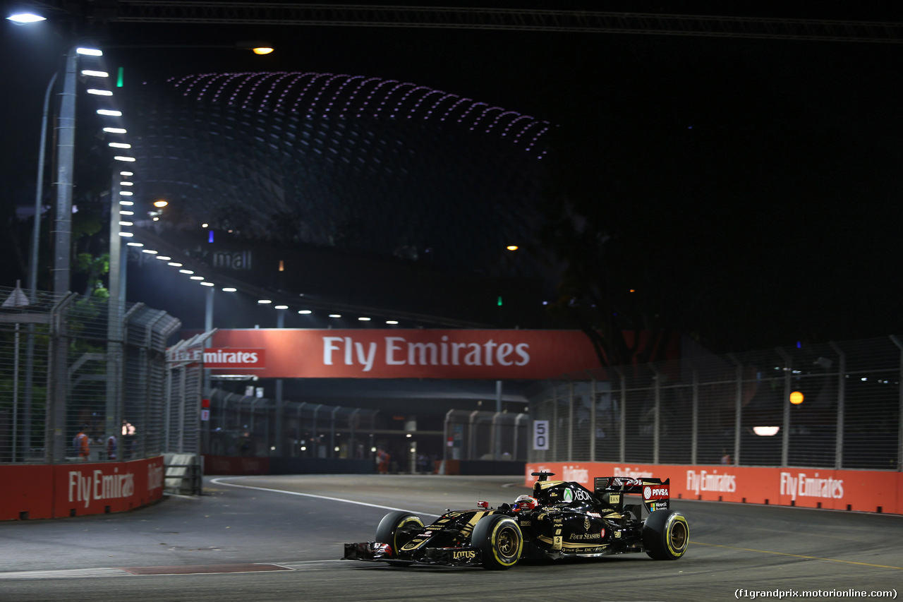 GP SINGAPORE, 19.09.2015 - Qualifiche, Romain Grosjean (FRA) Lotus F1 Team E23