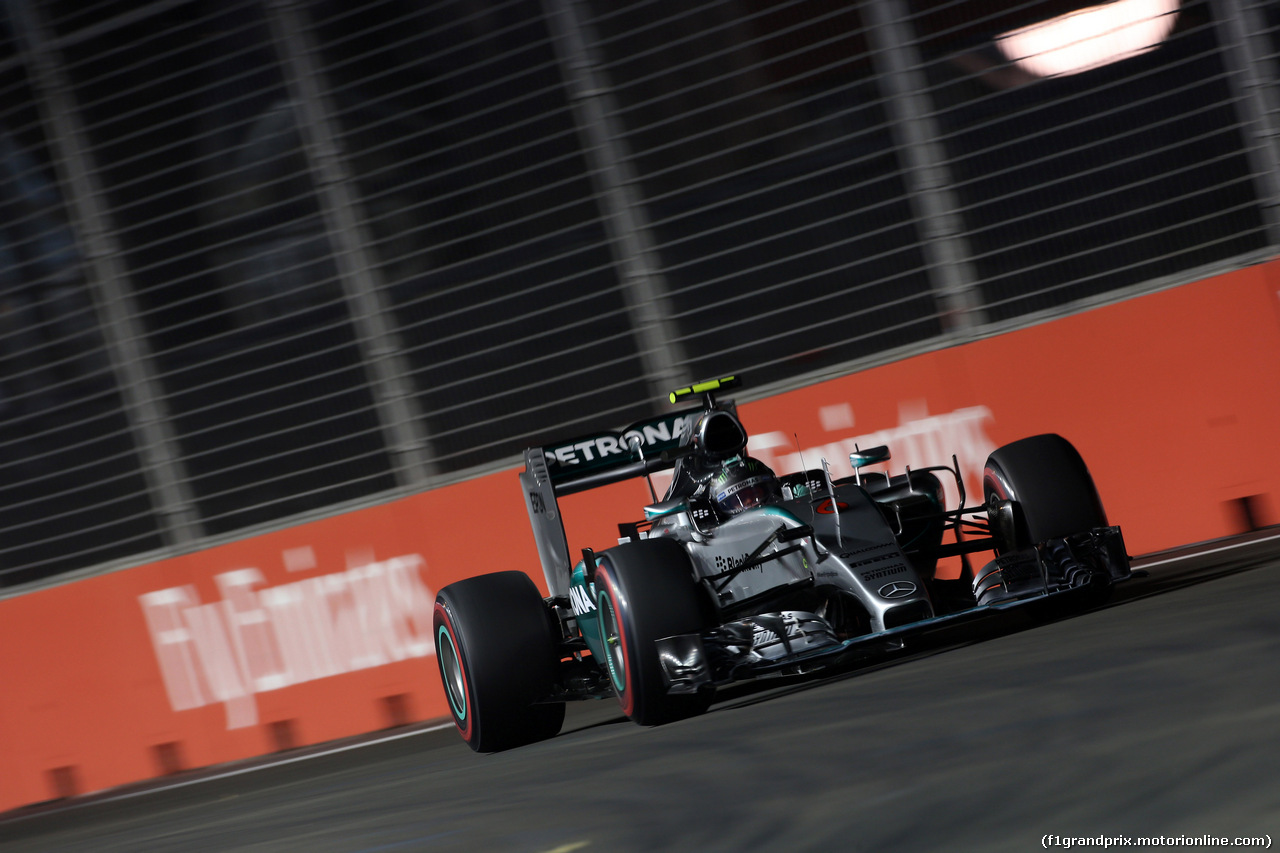 GP SINGAPORE, 19.09.2015 - Qualifiche, Nico Rosberg (GER) Mercedes AMG F1 W06
