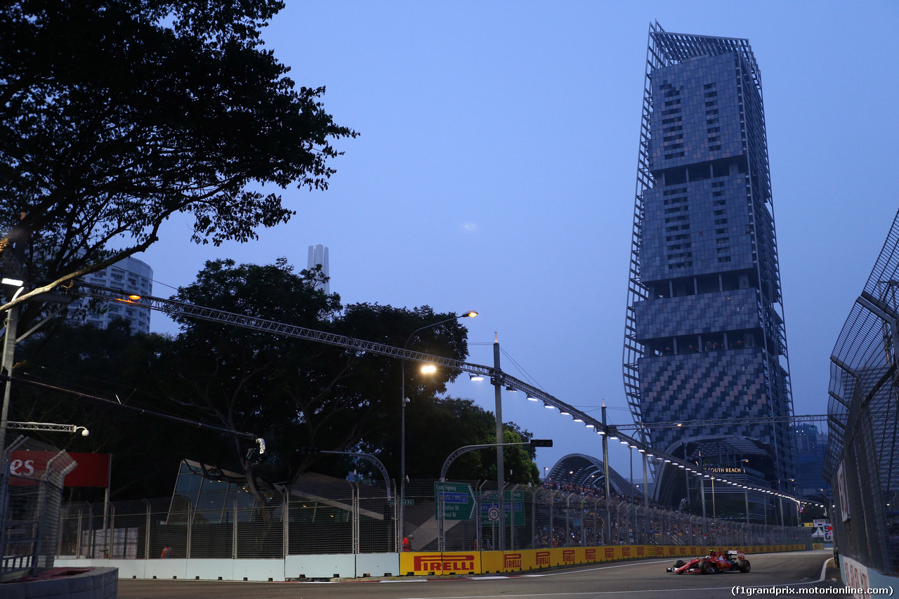 GP SINGAPORE, 19.09.2015 - Prove Libere 3, Kimi Raikkonen (FIN) Ferrari SF15-T