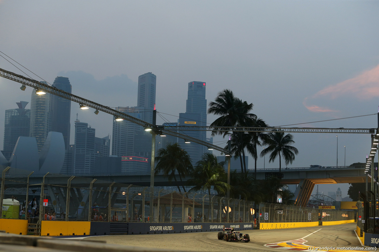 GP SINGAPORE, 19.09.2015 - Prove Libere 3, Pastor Maldonado (VEN) Lotus F1 Team E23