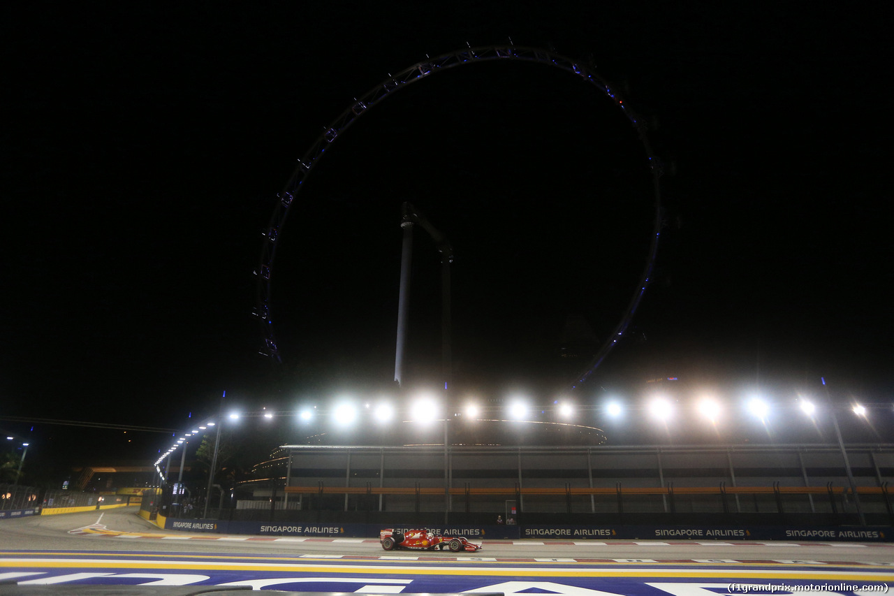 GP SINGAPORE, 19.09.2015 - Qualifiche, Sebastian Vettel (GER) Ferrari SF15-T