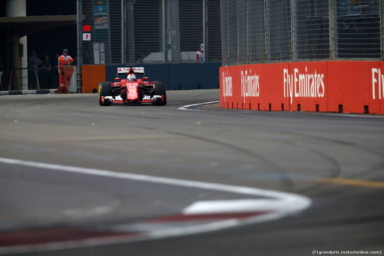 GP SINGAPORE, 18.09.2015 - Prove Libere 1, Sebastian Vettel (GER) Ferrari SF15-T