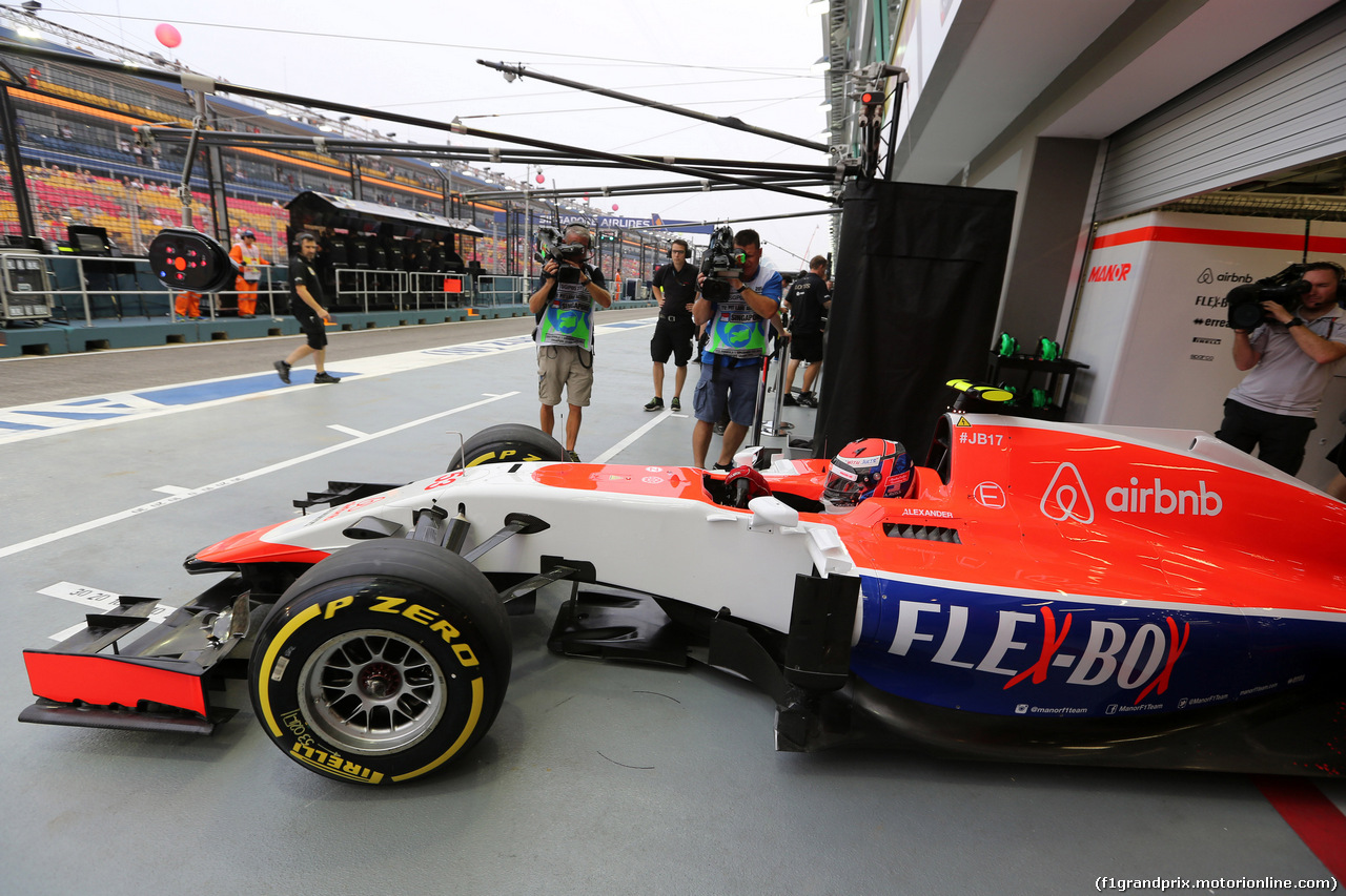 GP SINGAPORE, 18.09.2015 - Prove Libere 1, Alexander Rossi (USA) Manor Marussia F1 Team