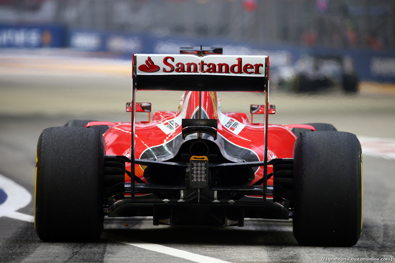 GP SINGAPORE, 18.09.2015 - Prove Libere 1, Sebastian Vettel (GER) Ferrari SF15-T