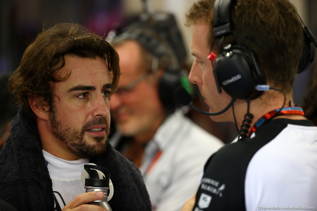 GP SINGAPORE, 18.09.2015 - Prove Libere 1, Fernando Alonso (ESP) McLaren Honda MP4-30