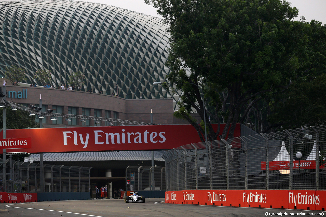 GP SINGAPORE, 18.09.2015 - Prove Libere 1, Felipe Massa (BRA) Williams F1 Team FW37
