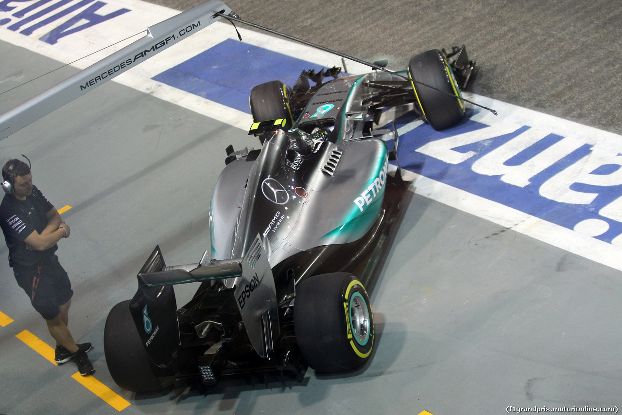 GP SINGAPORE, 18.09.2015 - Prove Libere 2, Nico Rosberg (GER) Mercedes AMG F1 W06