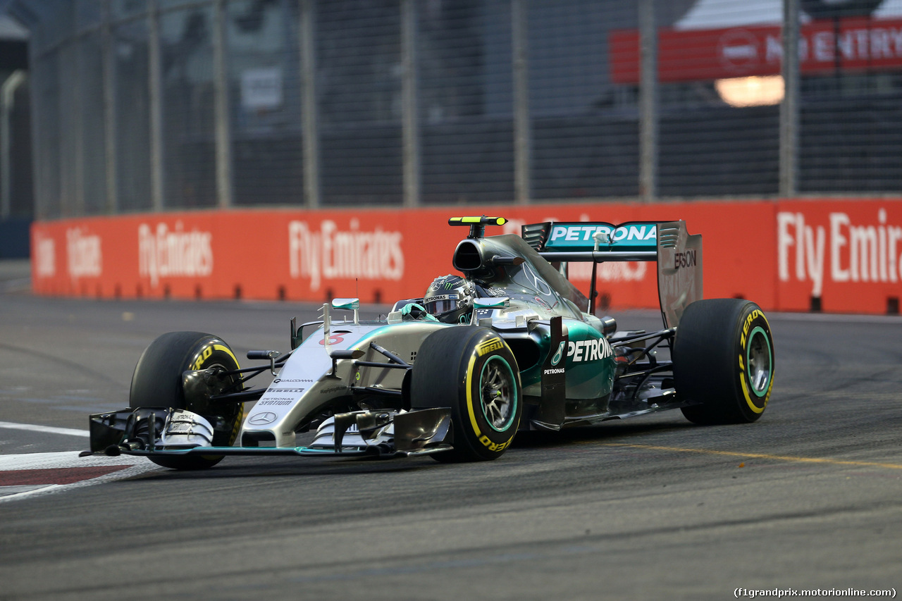 GP SINGAPORE, 18.09.2015 - Prove Libere 1, Nico Rosberg (GER) Mercedes AMG F1 W06