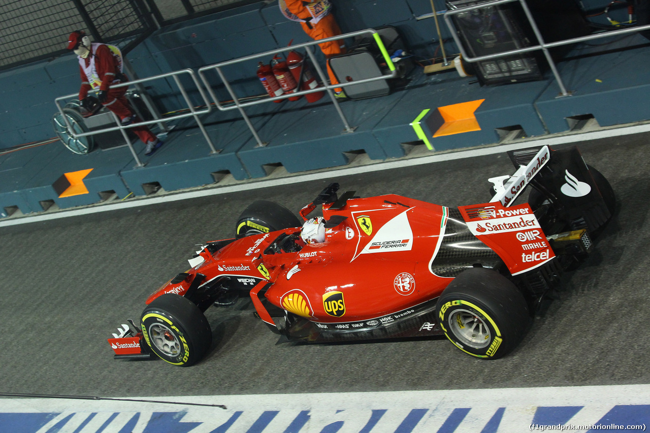 GP SINGAPORE, 18.09.2015 - Prove Libere 2, Sebastian Vettel (GER) Ferrari SF15-T