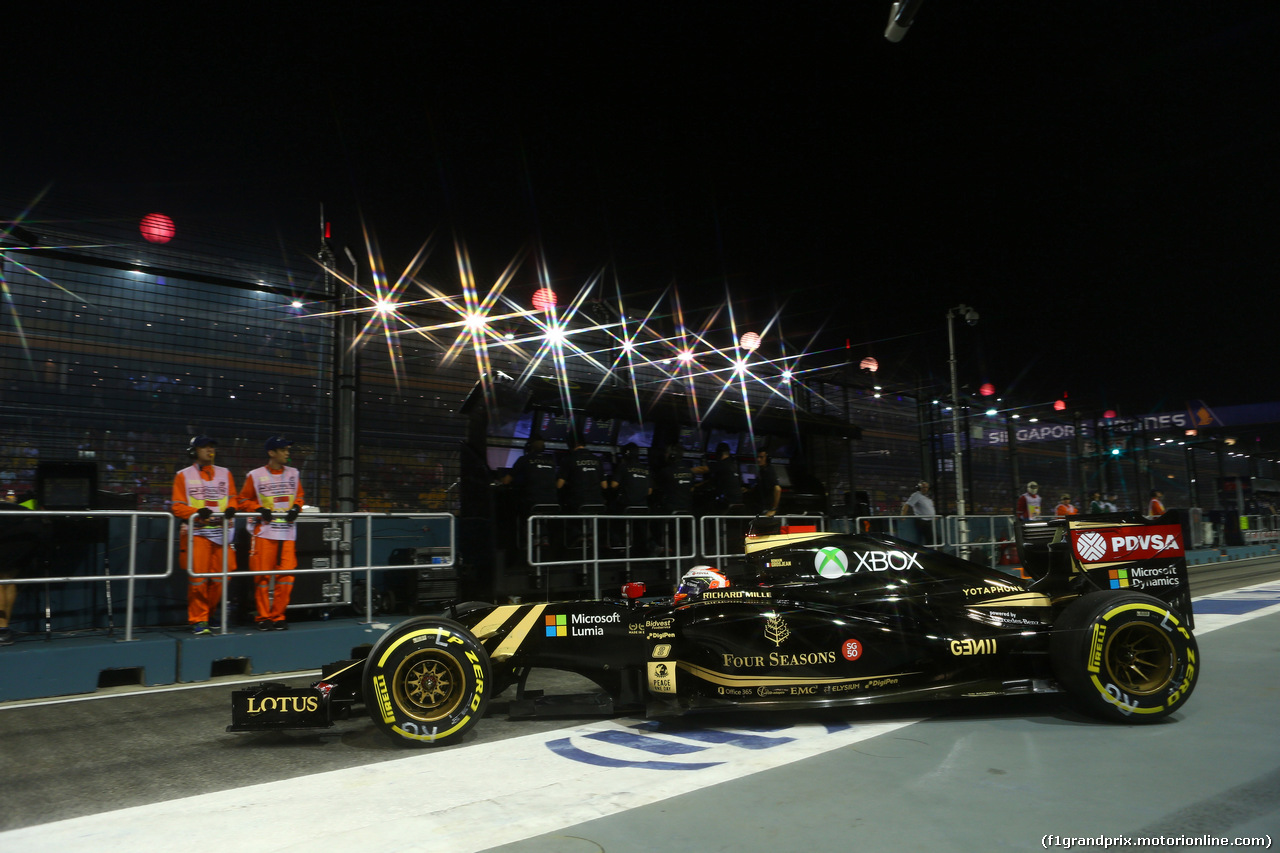 GP SINGAPORE, 18.09.2015 - Prove Libere 2, Romain Grosjean (FRA) Lotus F1 Team E23