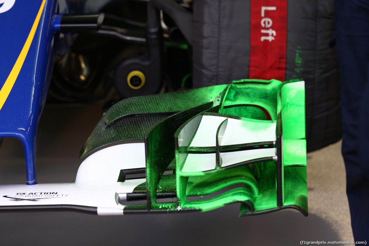 GP SINGAPORE, 18.09.2015 - Prove Libere 2, Sauber C34, detail