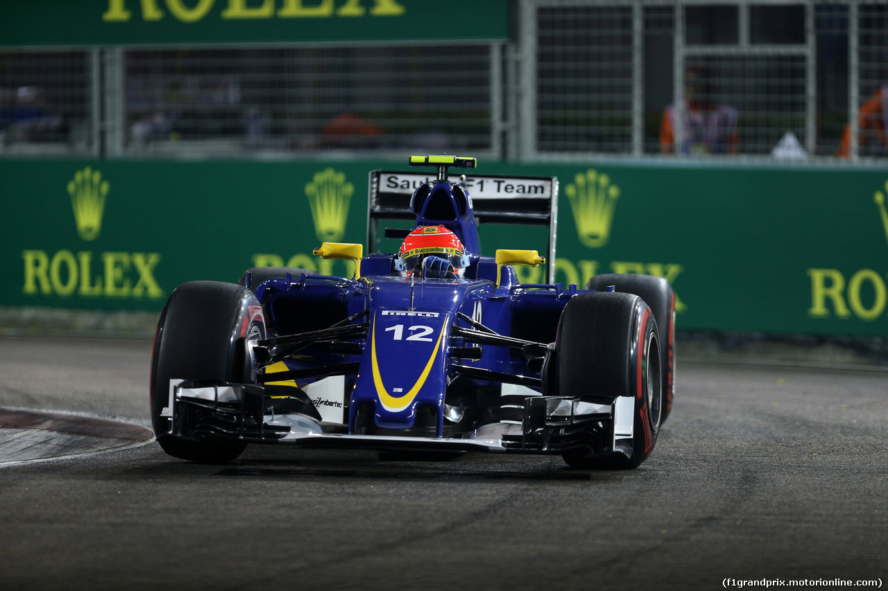 GP SINGAPORE, 18.09.2015 - Prove Libere 2, Felipe Nasr (BRA) Sauber C34