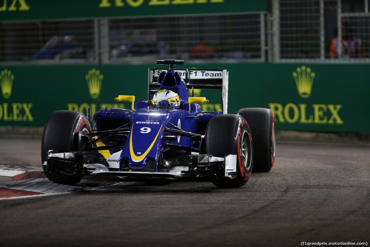 GP SINGAPORE, 18.09.2015 - Prove Libere 2, Marcus Ericsson (SUE) Sauber C34