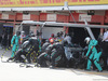 GP SPAGNA, 10.05.2015- Gara, Lewis Hamilton (GBR) Mercedes AMG F1 W06  pit stop