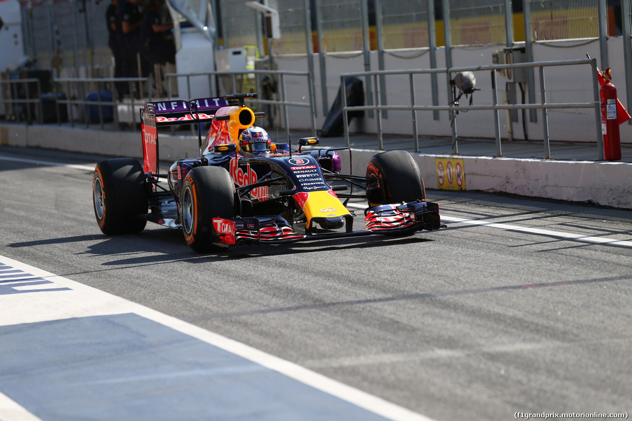 GP SPAGNA, 08.02.2015- Prove Libere 1, Daniel Ricciardo (AUS) Red Bull Racing RB11