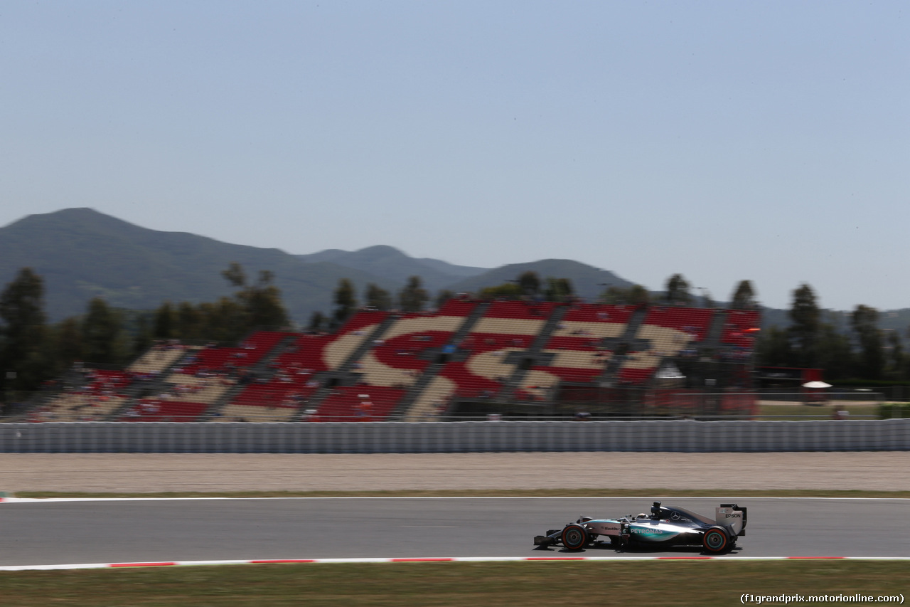 GP SPAGNA, 08.02.2015- Prove Libere 2, Lewis Hamilton (GBR) Mercedes AMG F1 W06