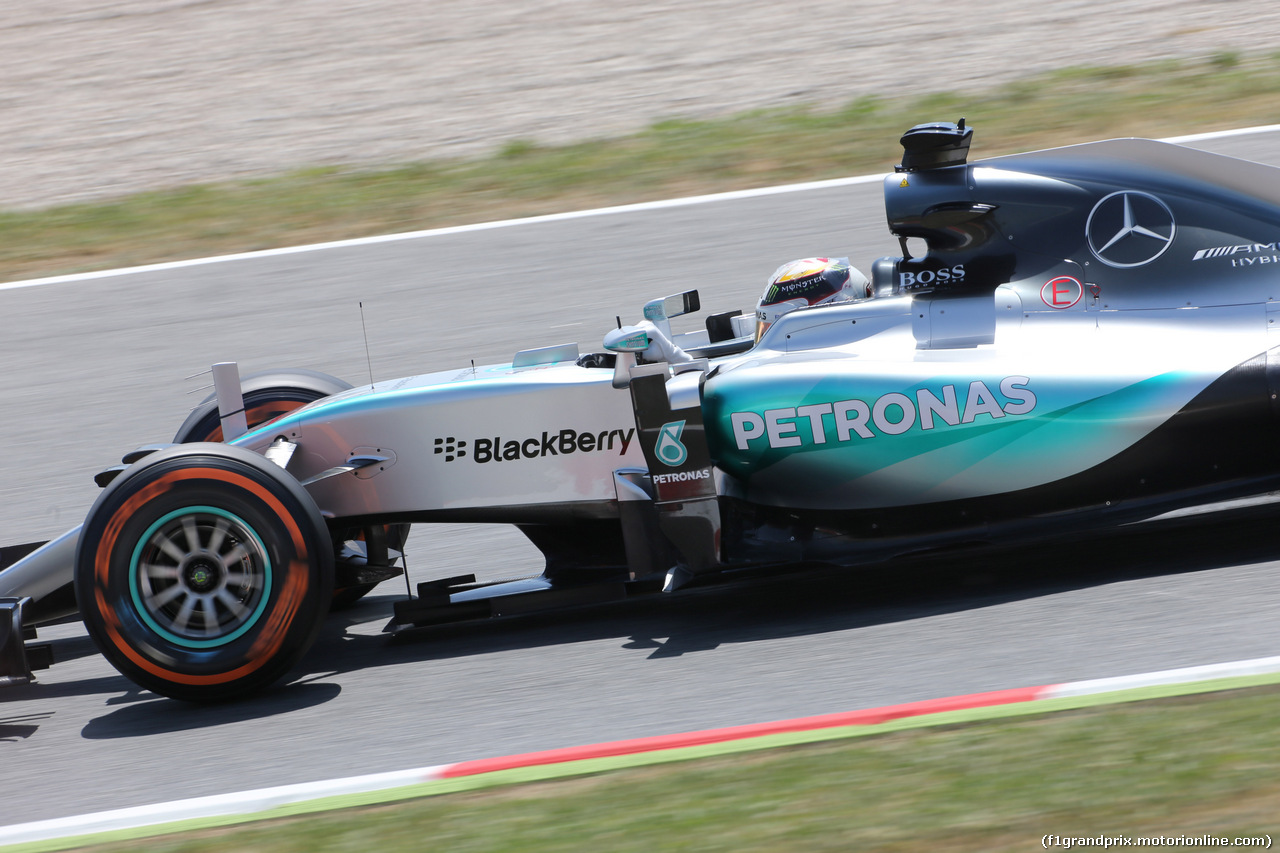 GP SPAGNA, 08.02.2015- Prove Libere 2, Lewis Hamilton (GBR) Mercedes AMG F1 W06