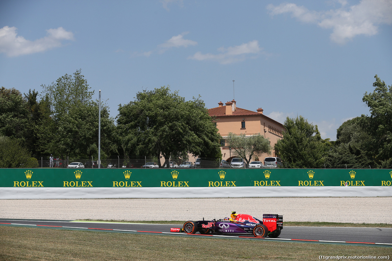 GP SPAGNA, 08.02.2015- Prove Libere 2, Daniil Kvyat (RUS) Red Bull Racing RB11