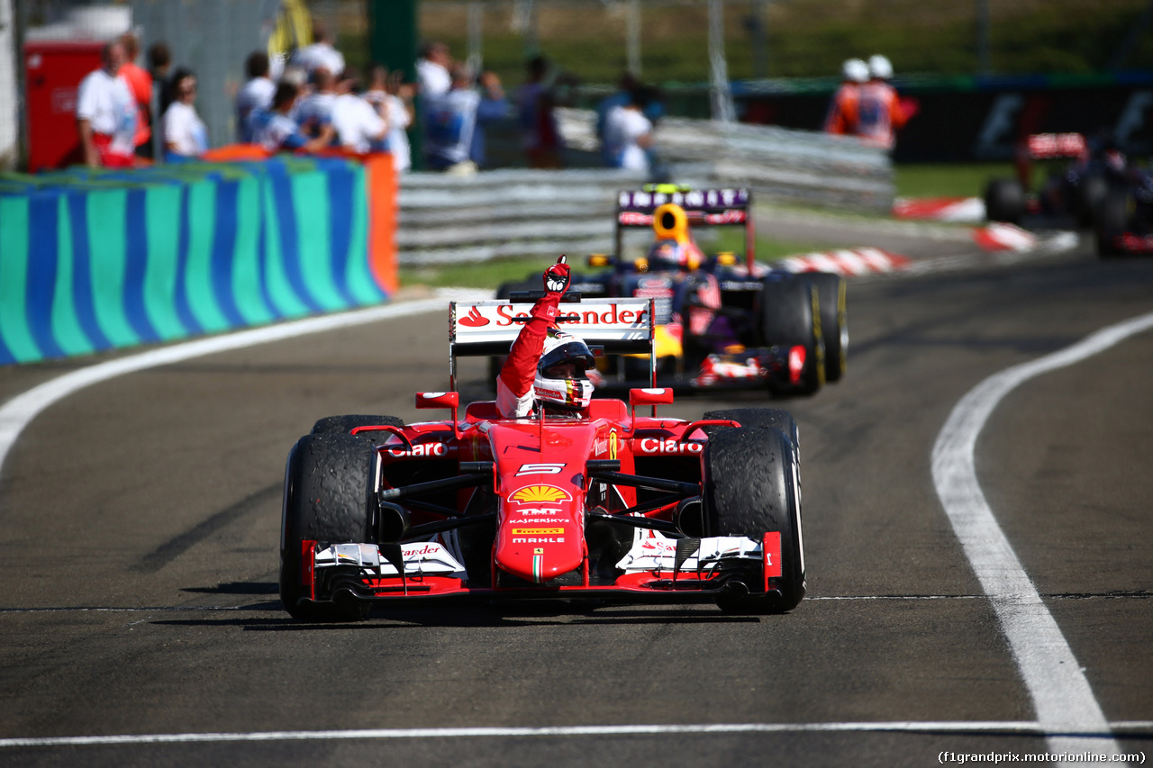 GP UNGHERIA, 26.07.2015 - Gara, Sebastian Vettel (GER) Ferrari SF15-T vincitore