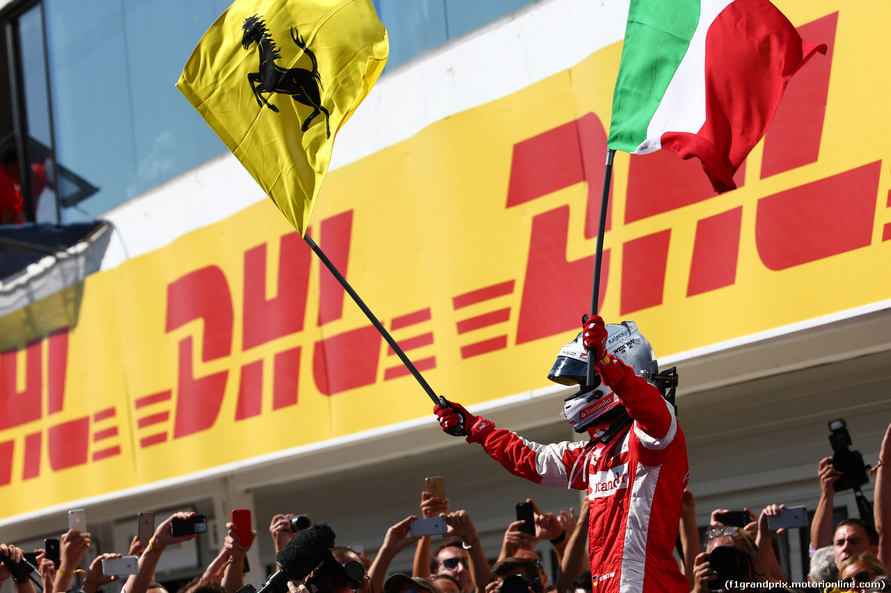 GP UNGHERIA, 26.07.2015 - Gara, Sebastian Vettel (GER) Ferrari SF15-T vincitore