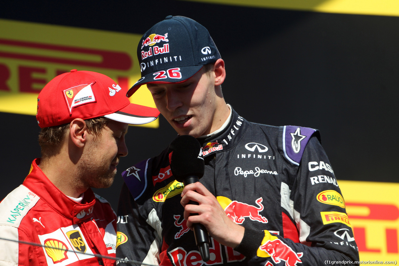 GP UNGHERIA, 26.07.2015 - Gara, 1st position Sebastian Vettel (GER) Ferrari SF15-T e secondo Daniil Kvyat (RUS) Red Bull Racing RB11