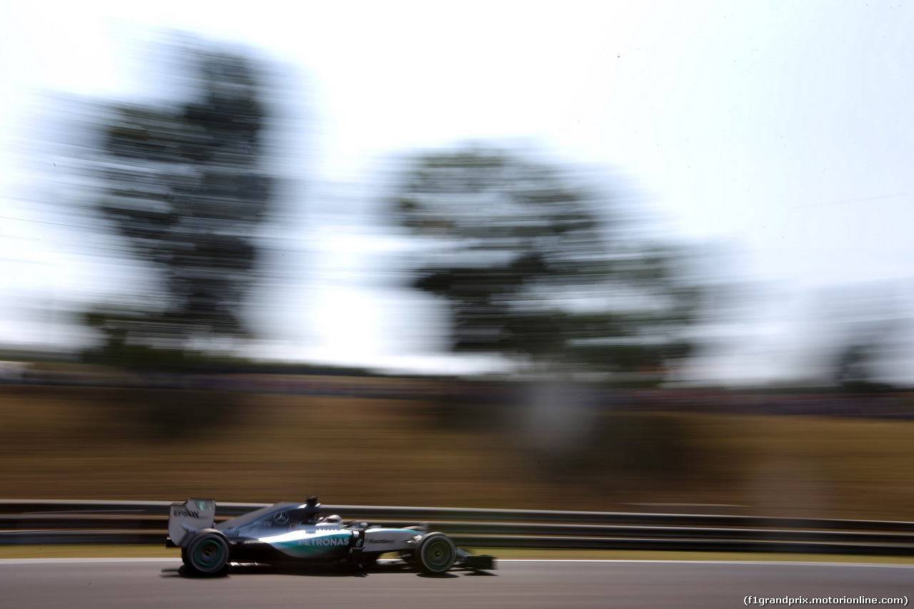 GP UNGHERIA, 24.07.2015 - Prove Libere 1, Lewis Hamilton (GBR) Mercedes AMG F1 W06