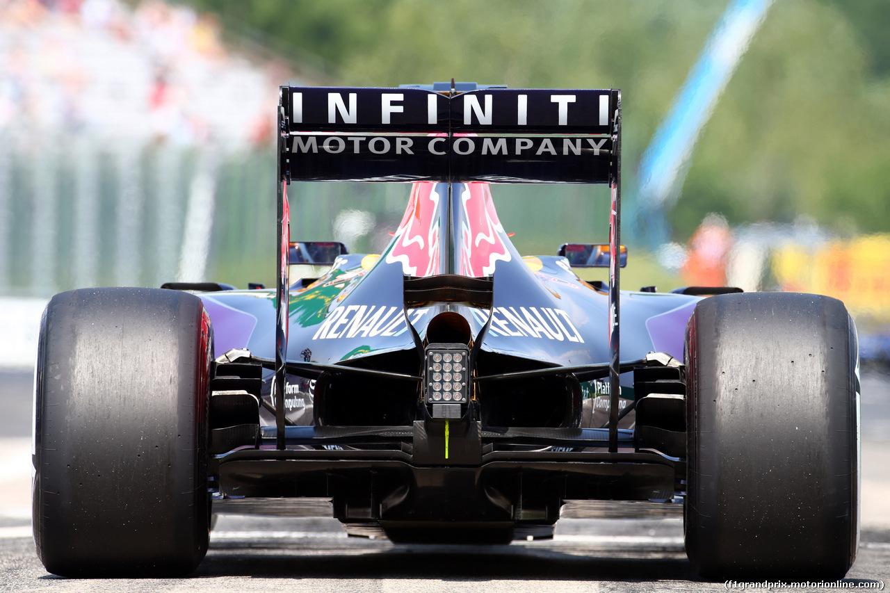 GP UNGHERIA, 24.07.2015- Prove Libere 1, Daniel Ricciardo (AUS) Red Bull Racing RB11