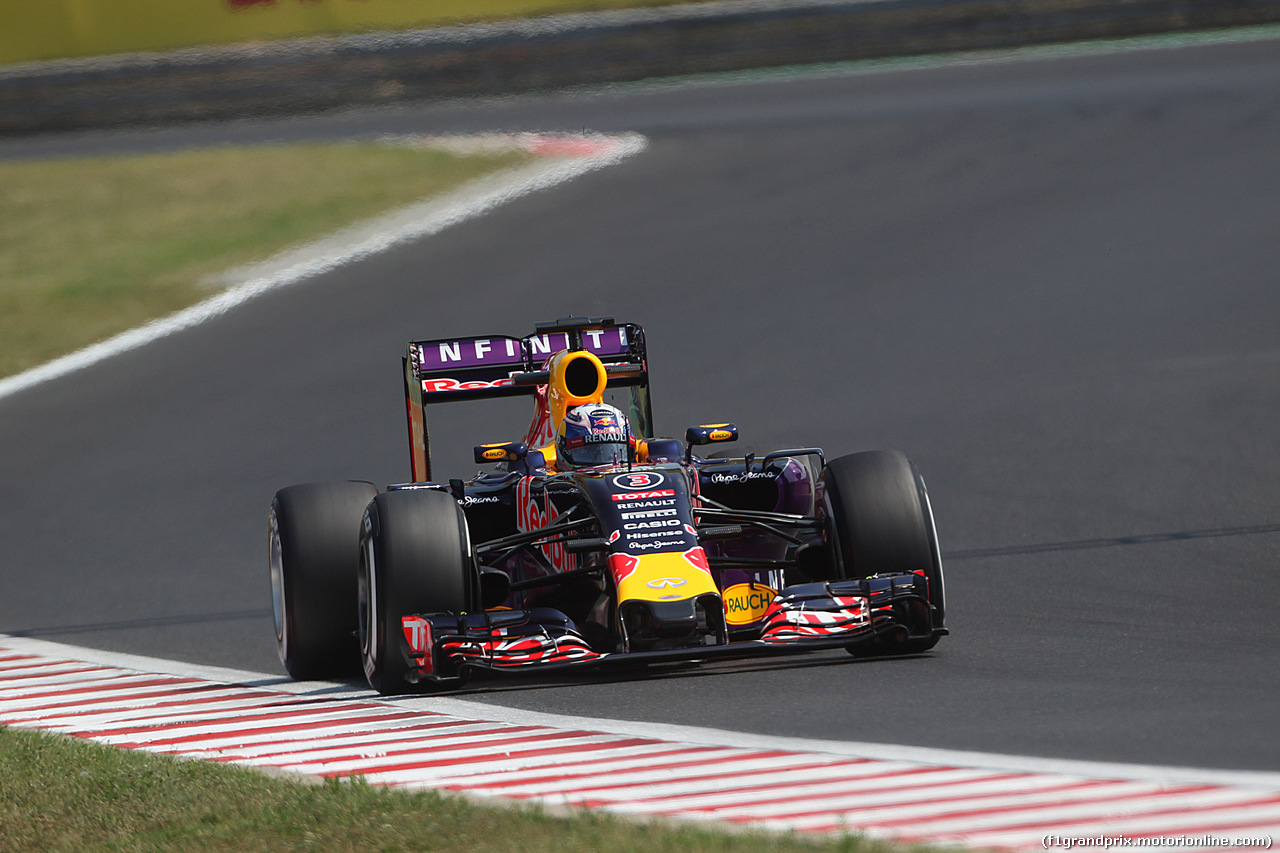 GP UNGHERIA, 24.07.2015- Prove Libere 2, Daniel Ricciardo (AUS) Red Bull Racing RB11