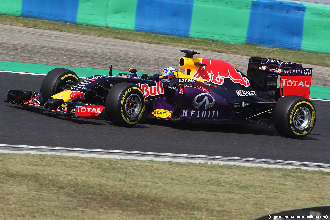 GP UNGHERIA, 24.07.2015- Prove Libere 2, Daniel Ricciardo (AUS) Red Bull Racing RB11