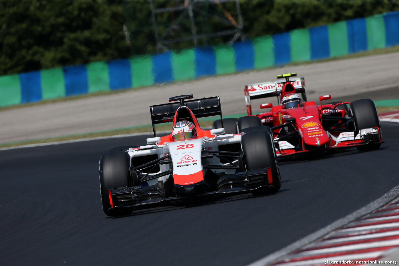 GP UNGHERIA, 24.07.2015 - Prove Libere 2, William Stevens (GBR) Manor Marussia F1 Team e Kimi Raikkonen (FIN) Ferrari SF15-T
