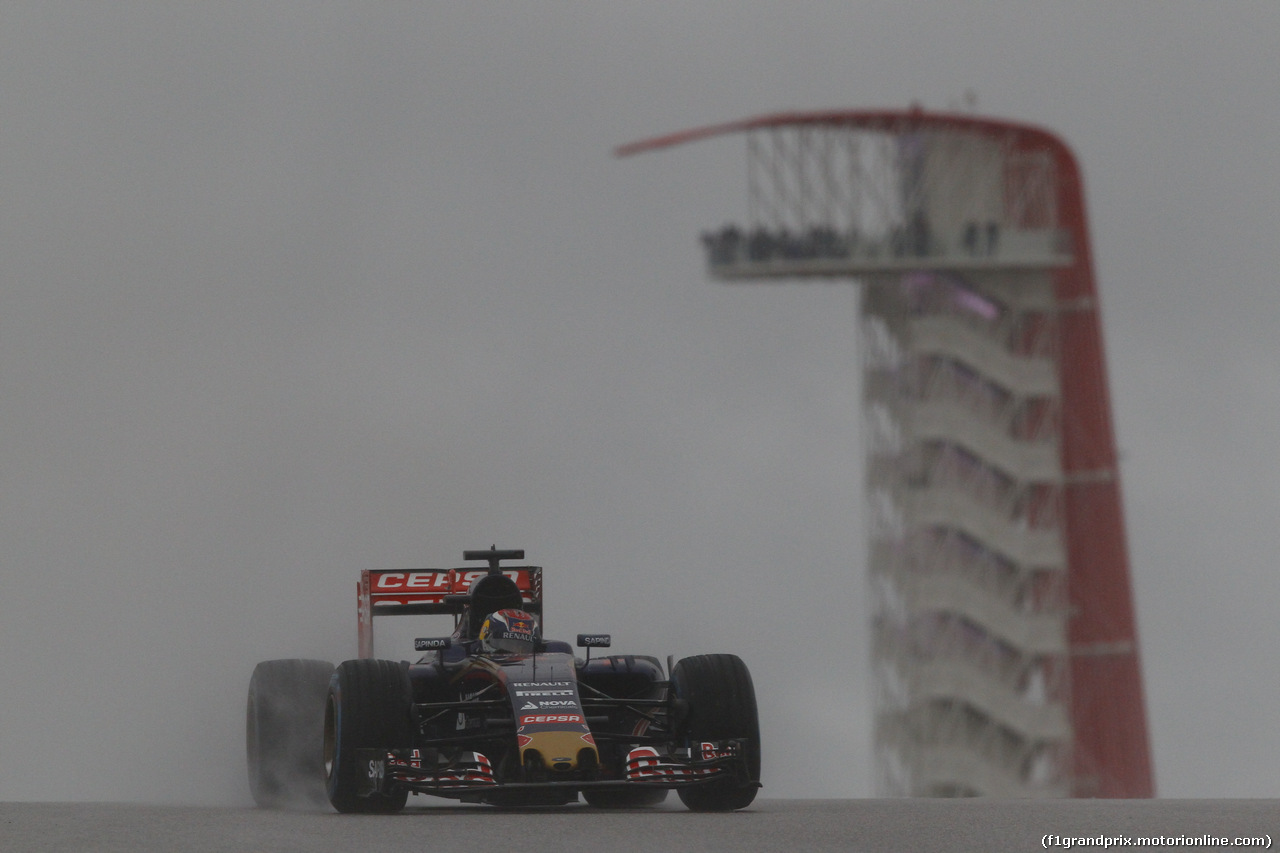 GP USA, 25.10.2015- Qualifiche, Max Verstappen (NED) Scuderia Toro Rosso STR10