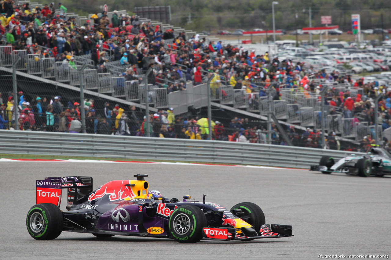 GP USA, 25.10.2015- Gara, Daniel Ricciardo (AUS) Red Bull Racing RB11