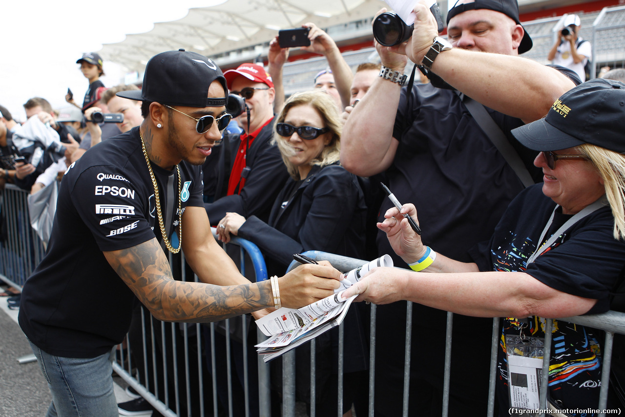 GP USA, 22.10.2015- Lewis Hamilton (GBR) Mercedes AMG F1 W06