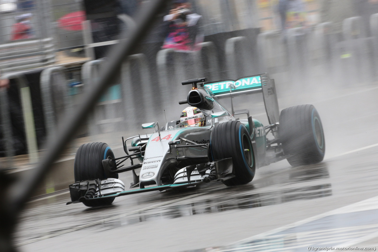GP USA, 24.10.2015- Prove Libere 3,  Lewis Hamilton (GBR) Mercedes AMG F1 W06