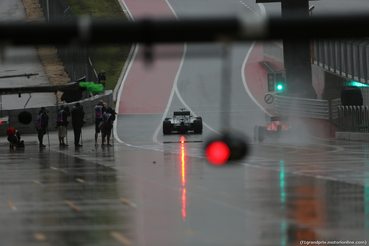 GP USA, 24.10.2015- Prove Libere 3,  Lewis Hamilton (GBR) Mercedes AMG F1 W06