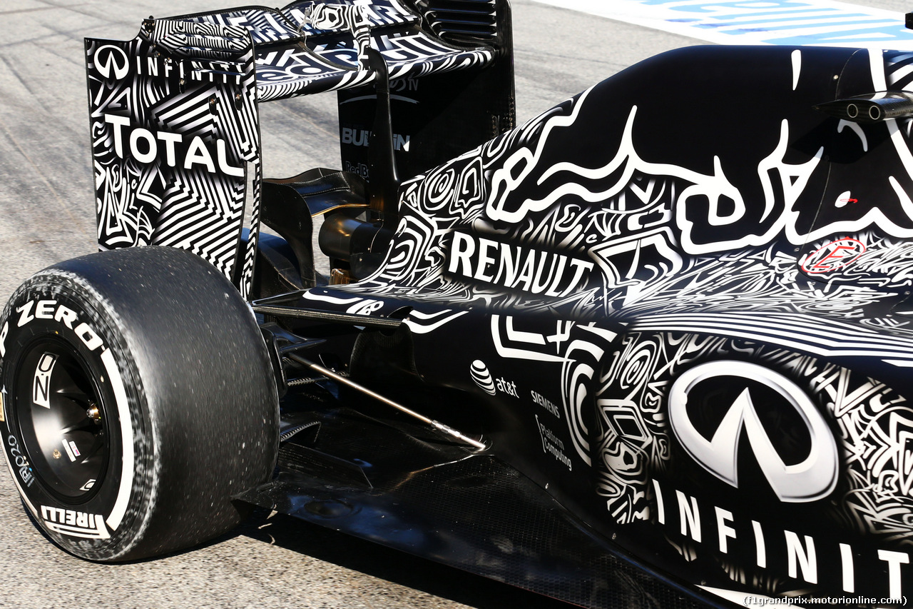 TEST F1 BARCELLONA 19 FEBBRAIO, Daniel Ricciardo (AUS) Red Bull Racing RB11 - rear suspension detail.
19.02.2015.