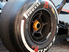 TEST F1 BARCELLONA 19 FEBBRAIO, McLaren MP4-30 front wheel detail.
19.02.2015.