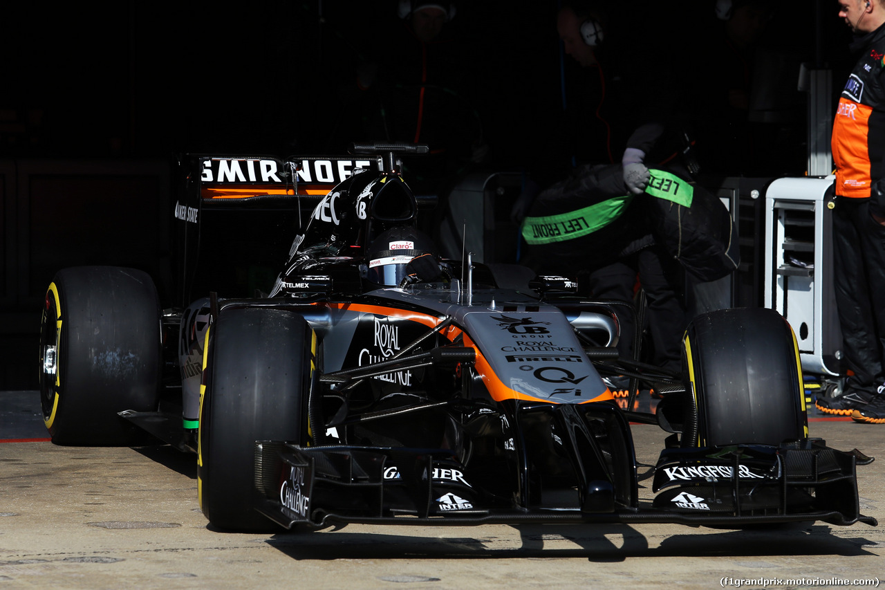 TEST F1 BARCELLONA 20 FEBBRAIO, Sergio Perez (MEX) Sahara Force India F1 VJM07 leaves the pits.
20.02.2015.