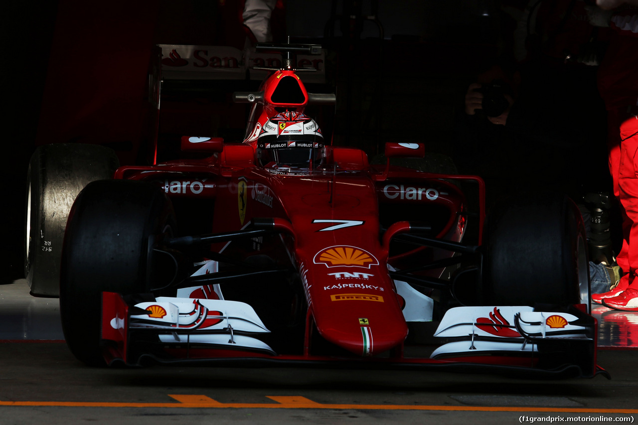 TEST F1 BARCELLONA 20 FEBBRAIO, Kimi Raikkonen (FIN) Ferrari SF15-T leaves the pits.
20.02.2015.