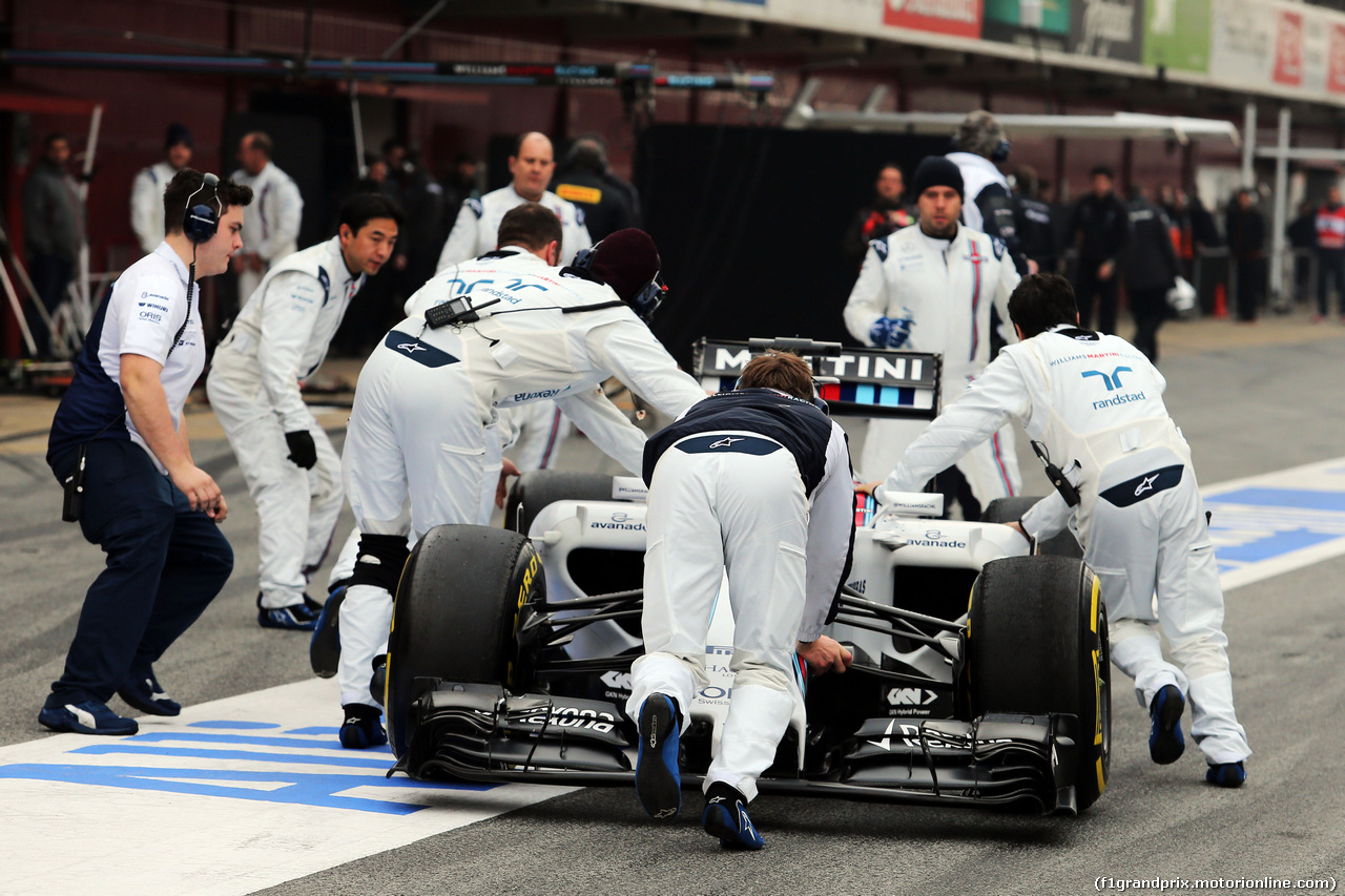 TEST F1 BARCELLONA 21 FEBBRAIO, Felipe Massa (BRA) Williams FW37 in the pits.
21.02.2015.