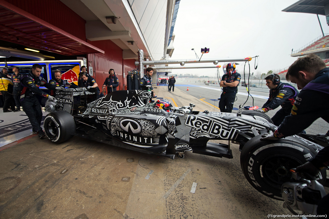 TEST F1 BARCELLONA 21 FEBBRAIO, Daniil Kvyat (RUS) Red Bull Racing RB11.
21.02.2015.