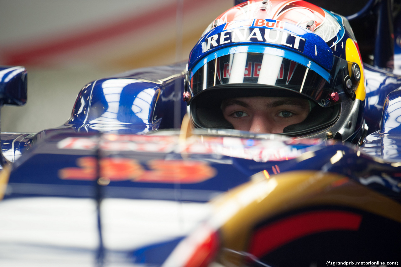 TEST F1 BARCELLONA 21 FEBBRAIO, Max Verstappen (NLD) Scuderia Toro Rosso STR10.
21.02.2015.