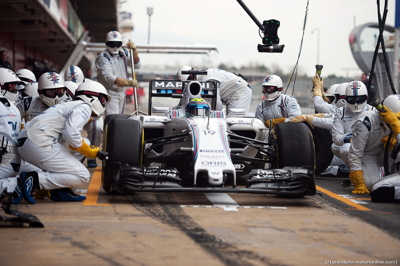 TEST F1 BARCELLONA 21 FEBBRAIO, Felipe Massa (BRA) Williams FW37 practices a pit stop.
21.02.2015.