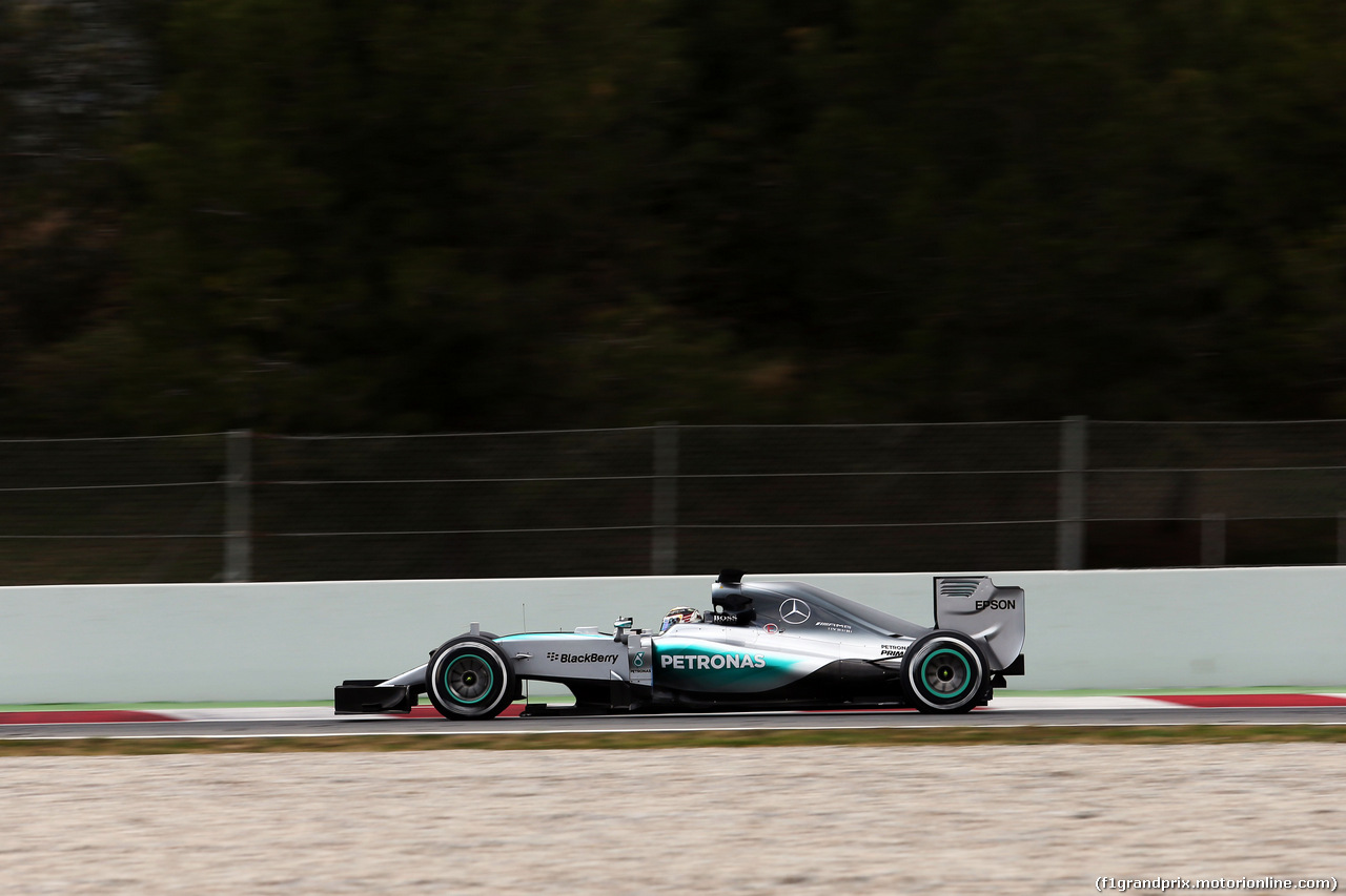TEST F1 BARCELLONA 21 FEBBRAIO, Lewis Hamilton (GBR) Mercedes AMG F1 W06.
21.02.2015.