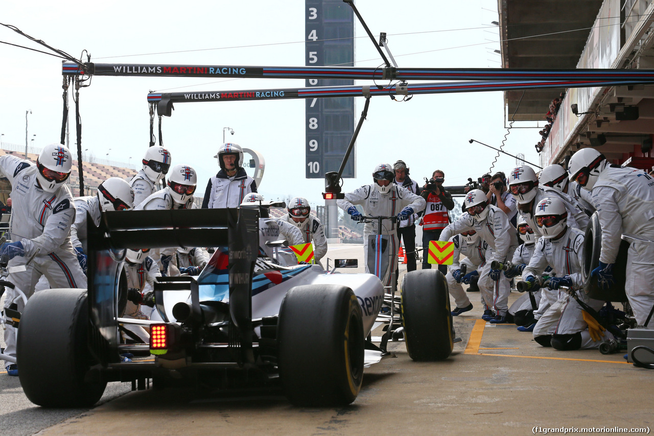 TEST F1 BARCELLONA 21 FEBBRAIO, Felipe Massa (BRA) Williams FW37 practices a pit stop.
21.02.2015.