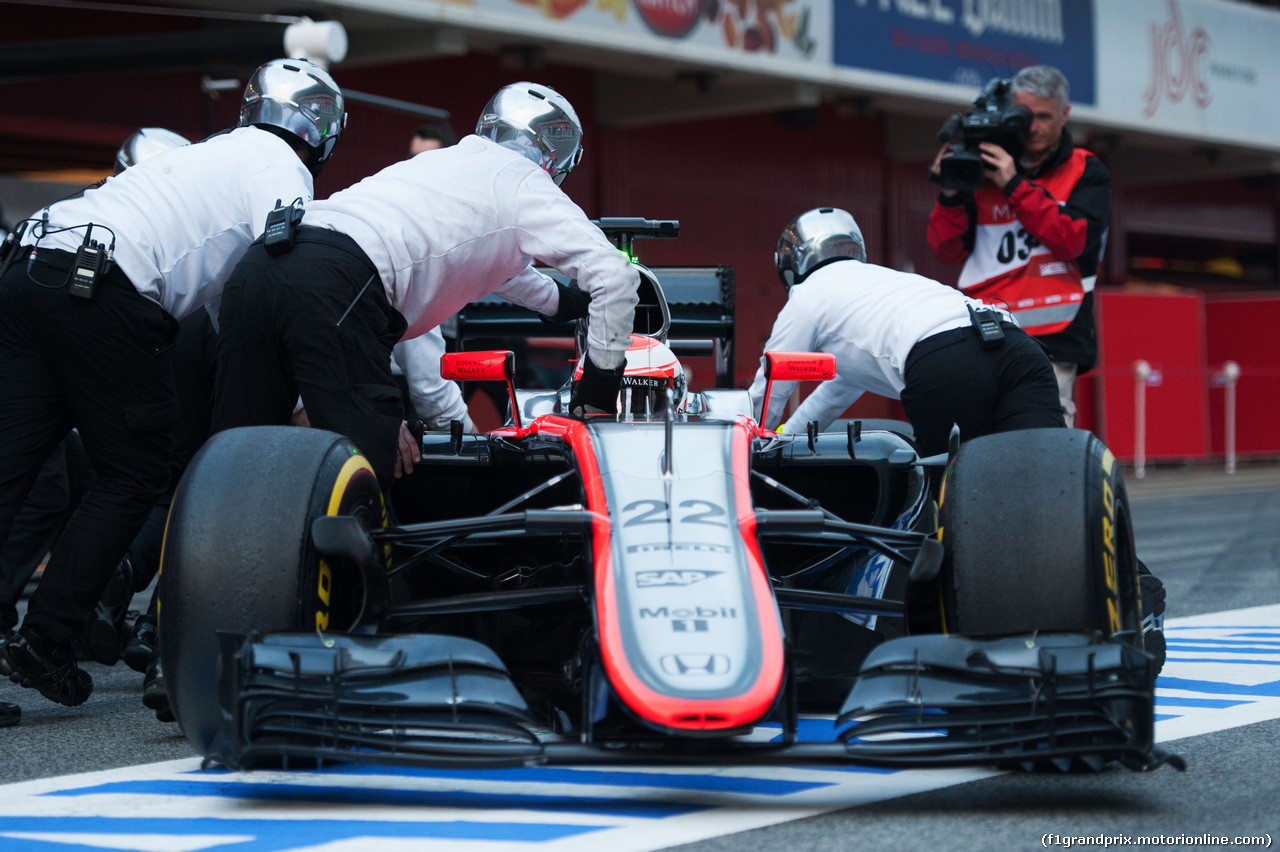 TEST F1 BARCELLONA 21 FEBBRAIO, Jenson Button (GBR) McLaren MP4-30.
21.02.2015.