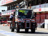 TEST F1 BARCELLONA 22 FEBBRAIO, The McLaren MP4-30 of Fernando Alonso (ESP) McLaren is recovered back to the pits on the back of a truck.
22.02.2015.