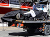 TEST F1 BARCELLONA 22 FEBBRAIO, The McLaren MP4-30 of Fernando Alonso (ESP) McLaren is recovered back to the pits on the back of a truck.
22.02.2015.