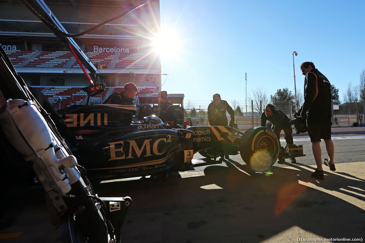 TEST F1 BARCELLONA 22 FEBBRAIO, Romain Grosjean (FRA) Lotus F1 E23.
22.02.2015.