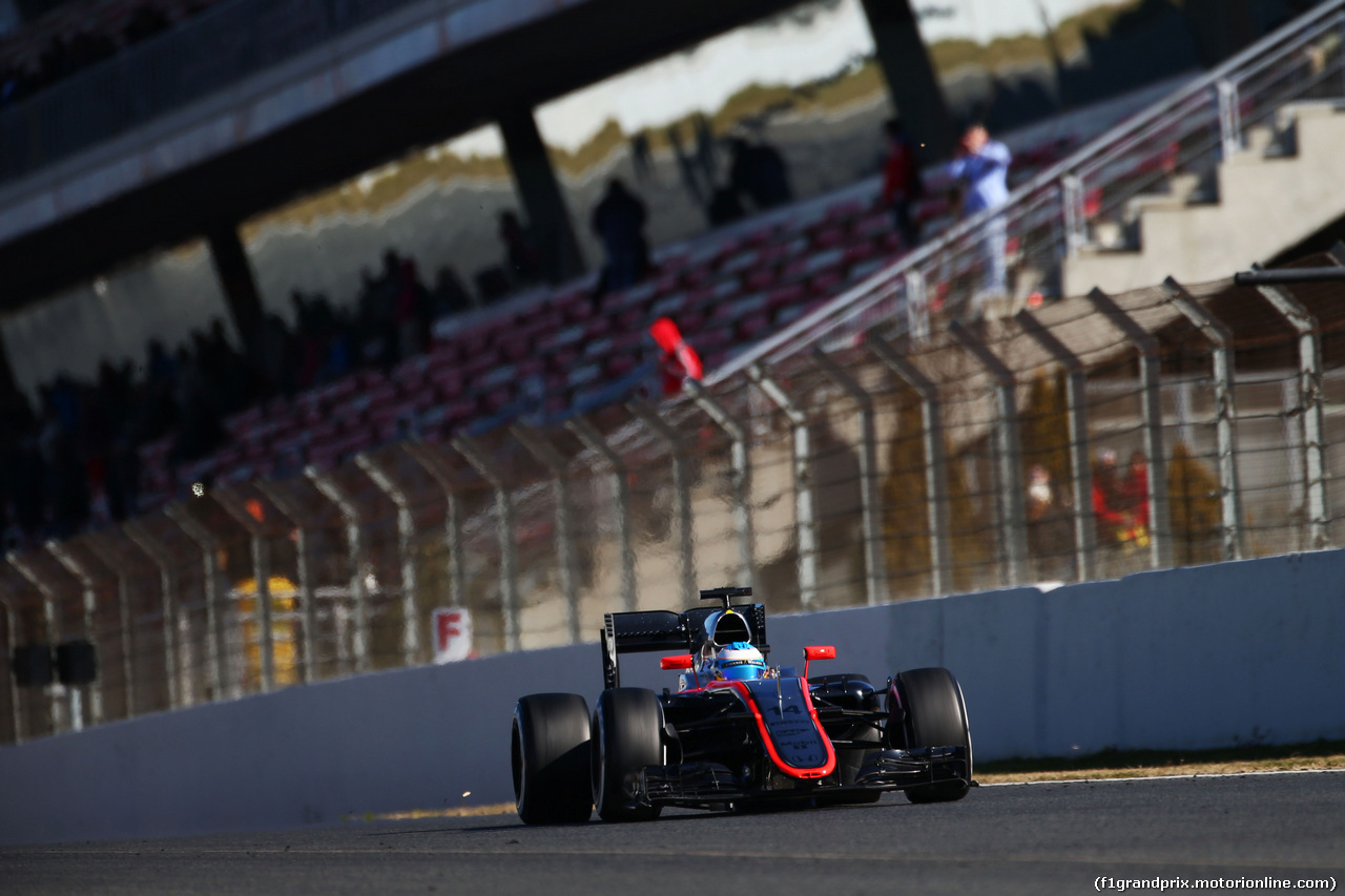 TEST F1 BARCELLONA 22 FEBBRAIO, Fernando Alonso (ESP) McLaren MP4-30.
22.02.2015.